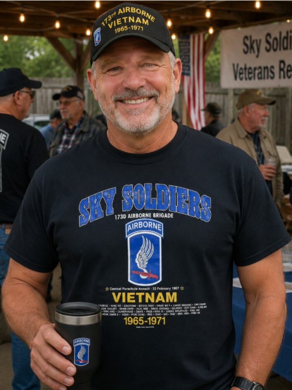 Sky Soldiers Vietnam 1965 - 1971 Black Blue T-Shirt 173D Airborne Division Large